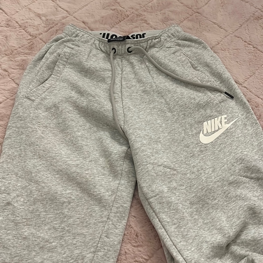 Nike sweatpants for women